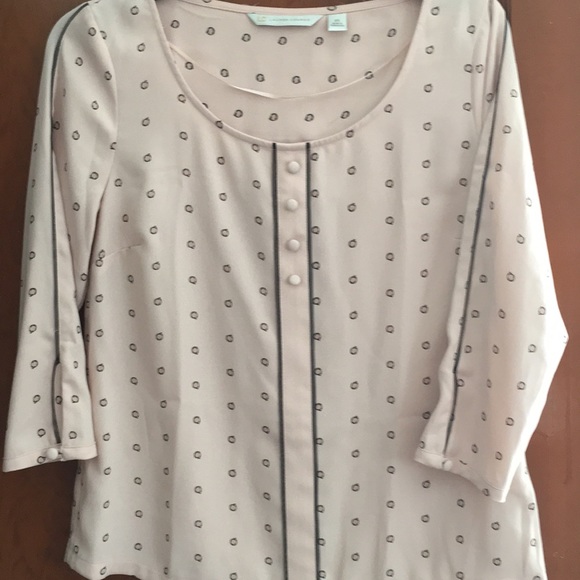 Top - Picture 4 of 7